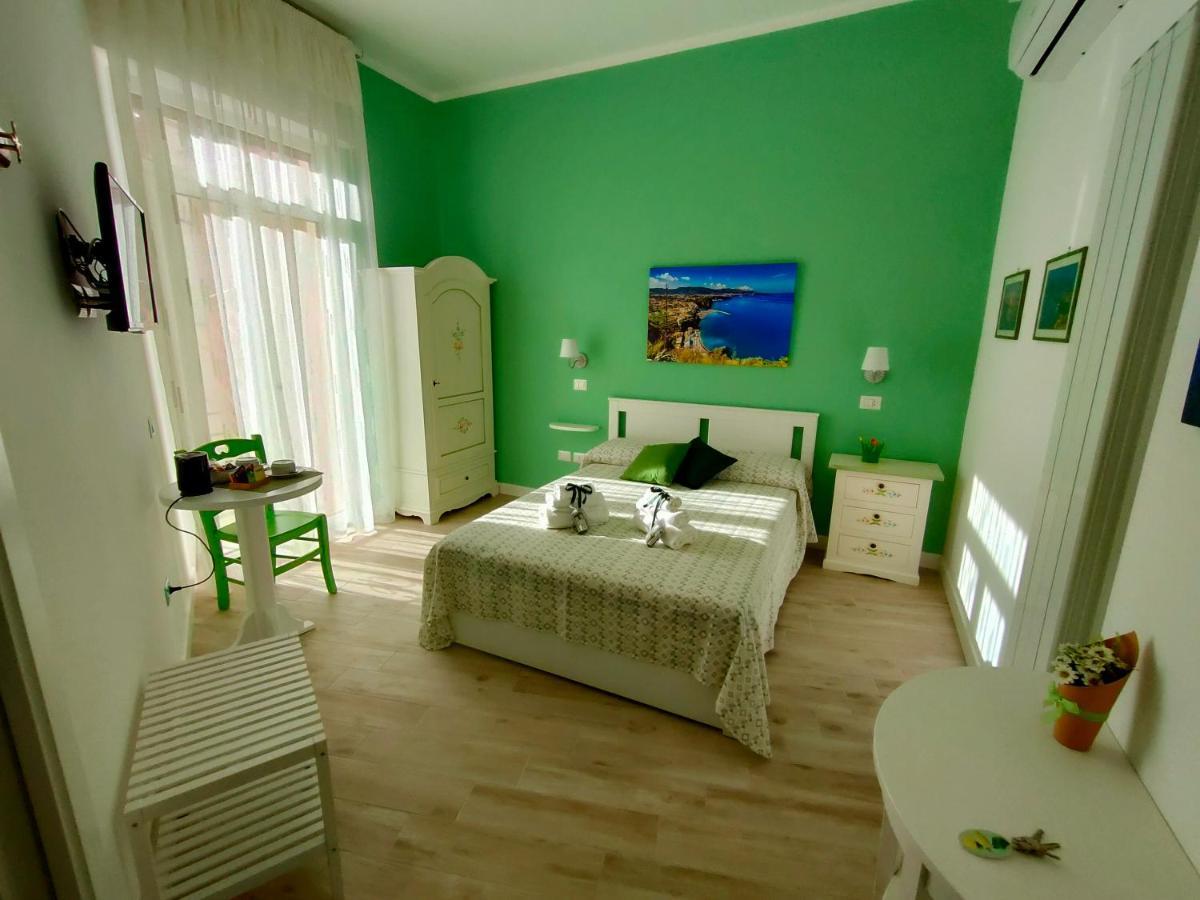 B&B Il Vialetto Castellammare di Stabia Exteriör bild