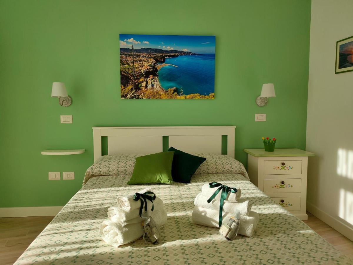 B&B Il Vialetto Castellammare di Stabia Exteriör bild