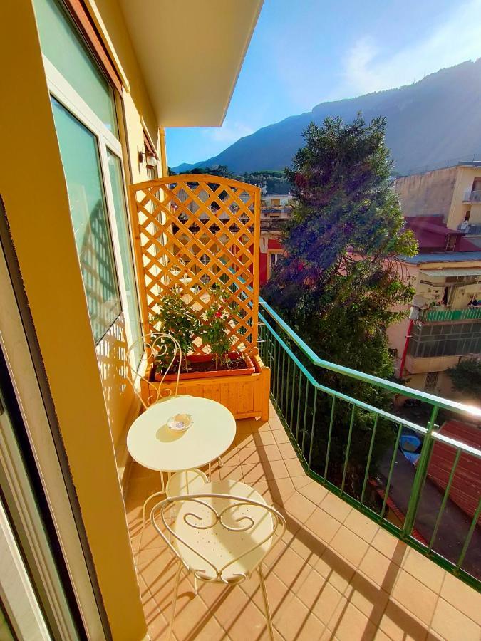 B&B Il Vialetto Castellammare di Stabia Exteriör bild