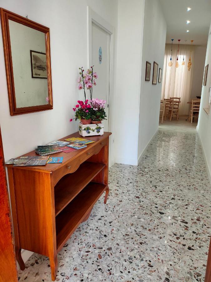 B&B Il Vialetto Castellammare di Stabia Exteriör bild